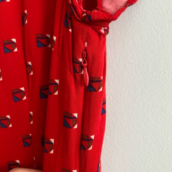 Forever21 Red Patterned Dress - Picture 4 of 5